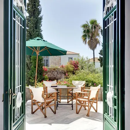 Orloff Resort Spetses Town Exterior photo