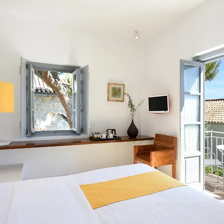 Orloff Resort Spetses Town Exterior photo