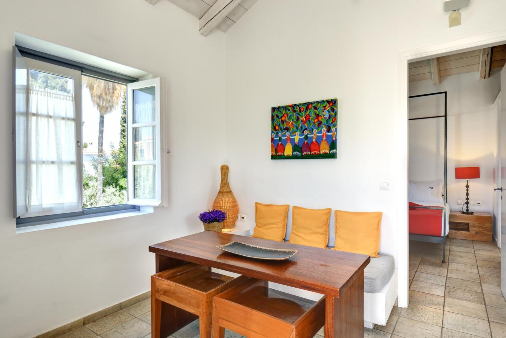 Orloff Aparthotel 4*